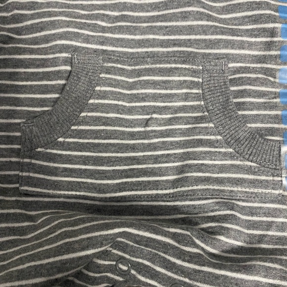 One piece set - Picture 4 of 4